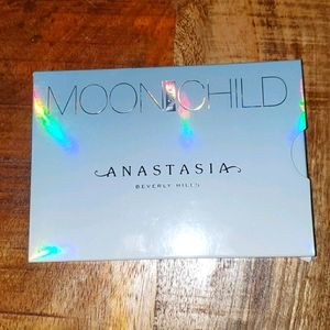 MOON CHILD Anastasia Pallate